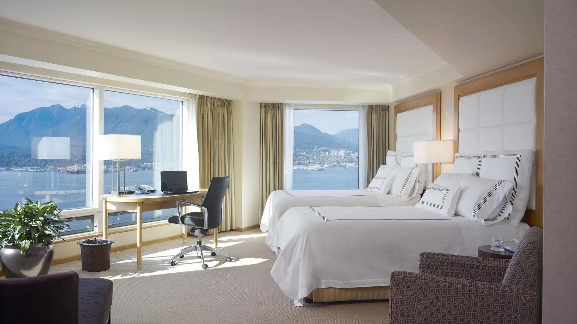 Отель Pan Pacific Ванкувер